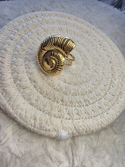 Bague "Spirale d'or"